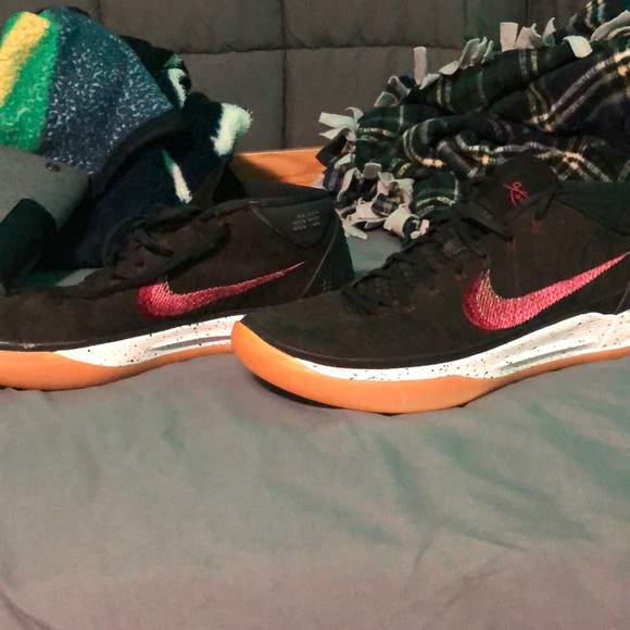 Kobe AD mid - Picture 2 of 4